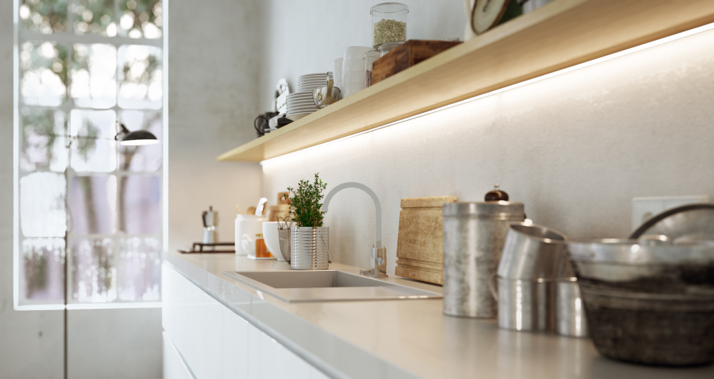 Prosty sposób na odmienienie kuchni – oświetlenie szafek kuchennych